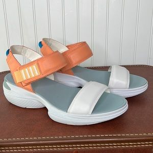 Sorel Sandals Women’s Size 10.5 New